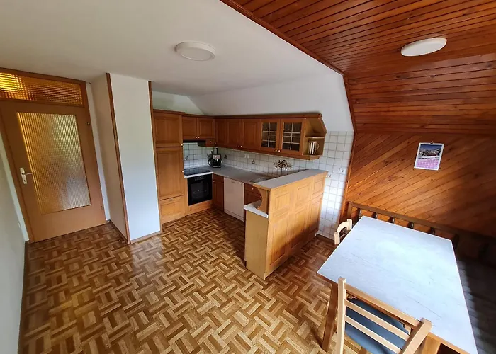 דירה Apartma Grm בוהין