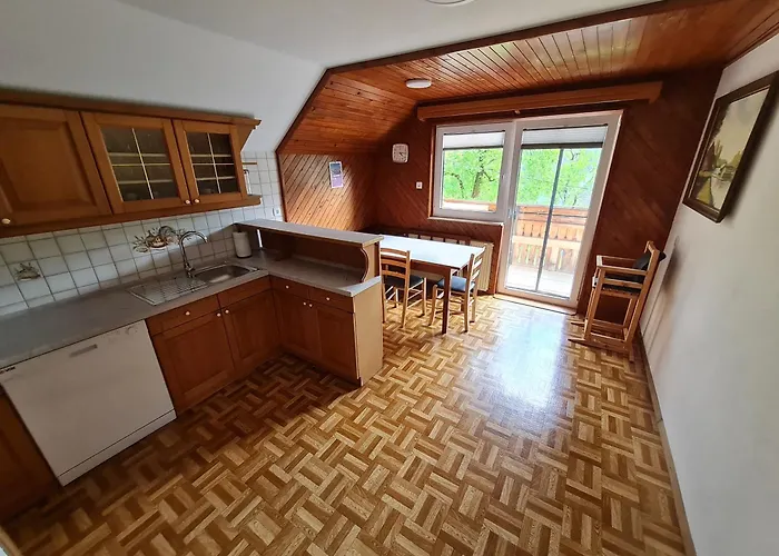 Apartma Grm * בוהין