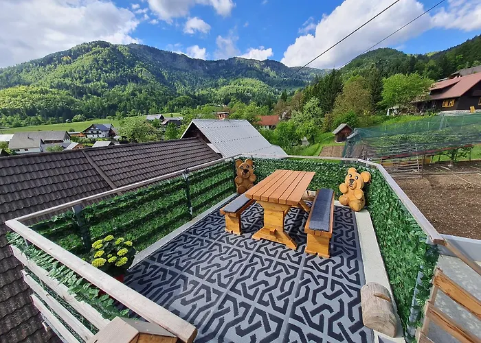 Apartma Grm בוהין